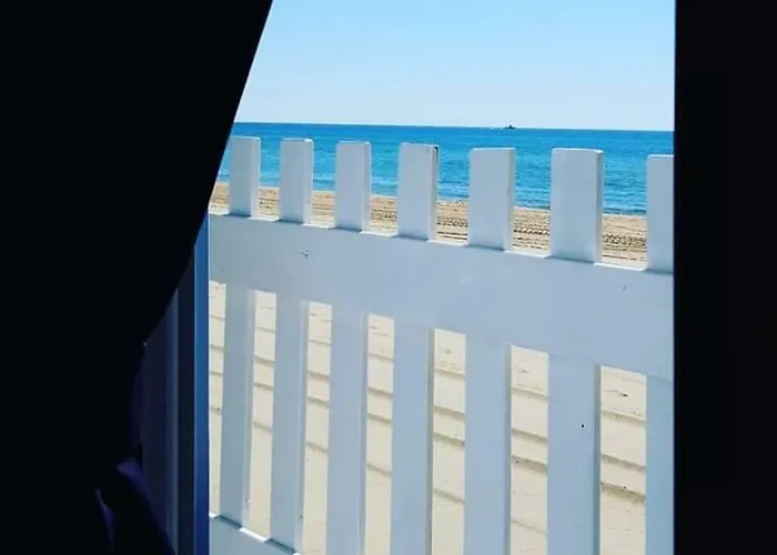 住宿加早餐酒店 Minonthebeach 加埃塔